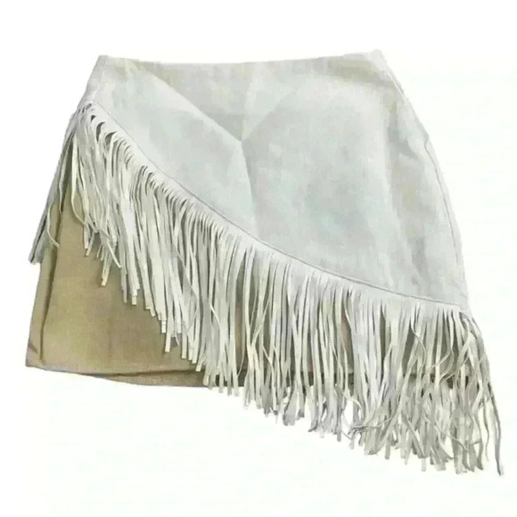 NWT Le Lis Winona Fringe Skirt Western Rodeo Cowgirl Taylor Swift Size XS - Picture 7 of 13